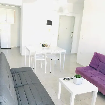 Korona Apartments-sea View شقة